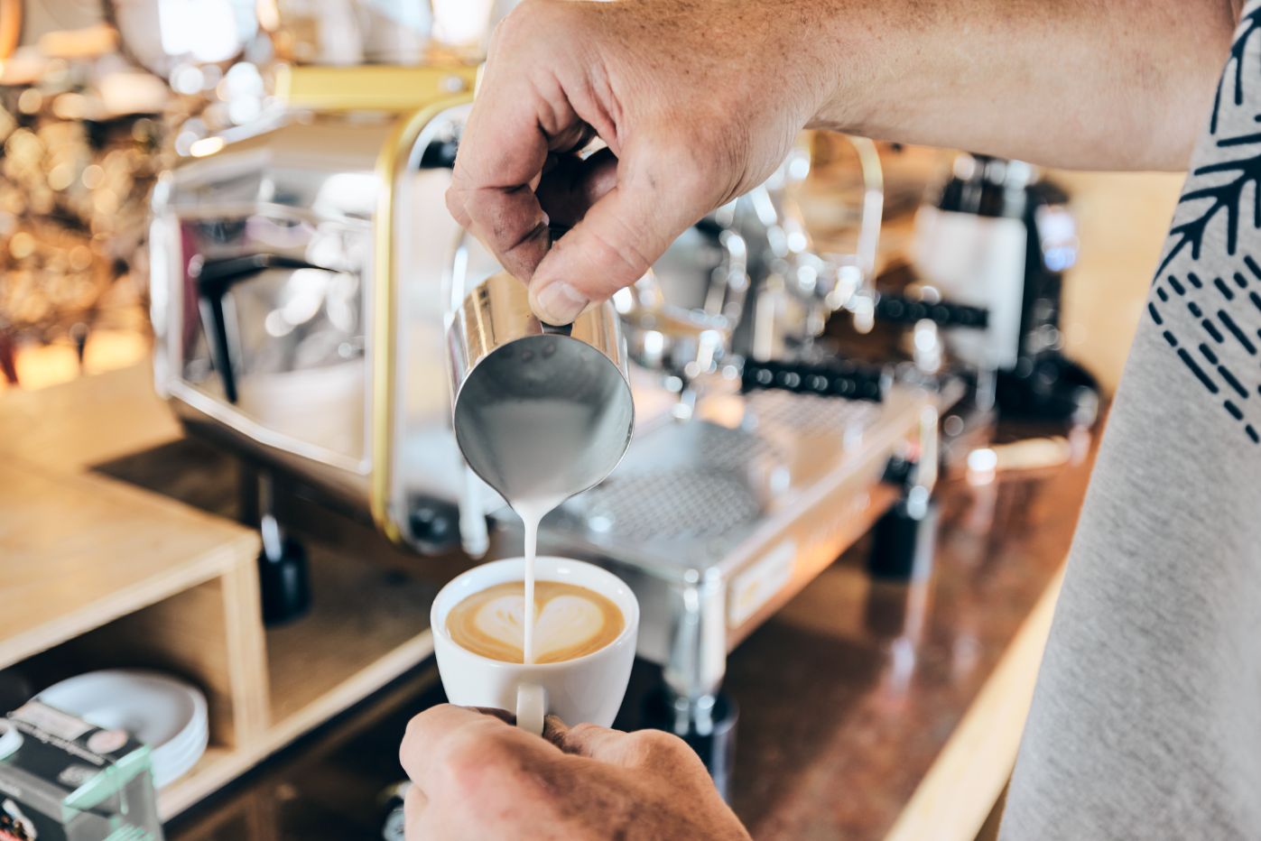Kaffeebar im Geschäft