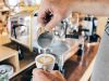 Kaffeebar im Geschäft